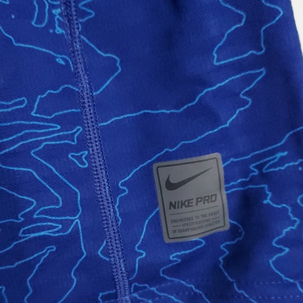 2 blue Nike dri-fit, youth large shirts - Picture 2 of 9